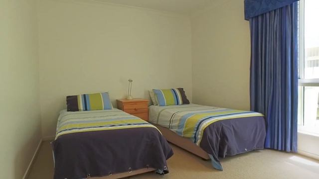 215 Hedges Avenue, Mermaid Beach QLD 4218 смотреть онлайн