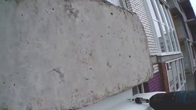 Монтаж и остекление холодного балкона из алюминия от 1-го лица, полное видео смотреть онлайн