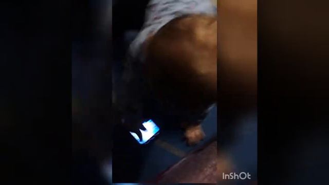 Годовалый ребёнок и андройд... смотреть онлайн