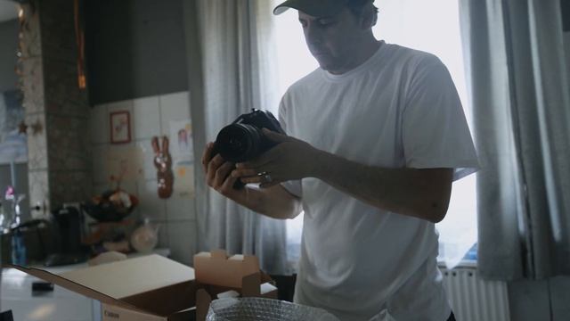 My first cinema camera, Canon Eos C70 // First Test footage смотреть онлайн