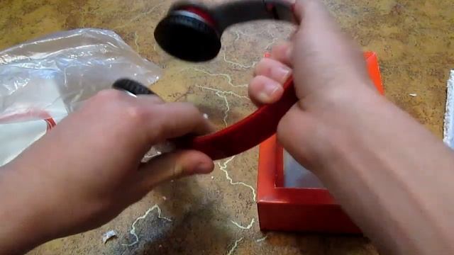 Распаковка копии наушников Monster Beats Solo HD смотреть онлайн