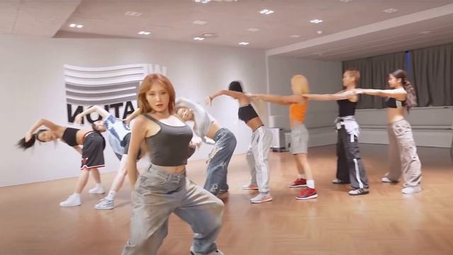 HWASA- 'I Love My Body' Dance Practice Mirrored Slowed 50% смотреть онлайн