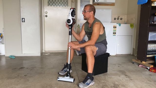 Bosch Serie 6 Unlimited Broomstick Handstick Vacuum Cleaner: First thoughts смотреть онлайн