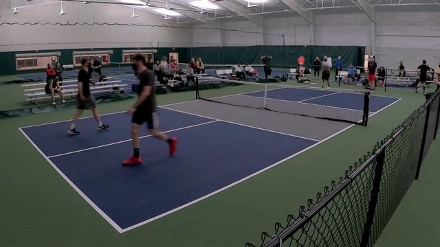 Top 3 pickleball player Riley Newman and Chris Ouellette take on Johan and Steve смотреть онлайн