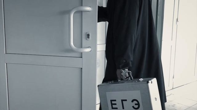 Видеоролик на последний звонок (выпускной) для 11 класса. Красноярск 2021 год. смотреть онлайн