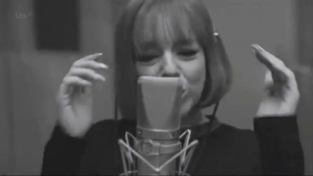 Anyone Who Had a Heart - Sheridan Smith смотреть онлайн