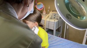 Как я проколола уши. Настя ДЕТСКИЙ ВЛОГ