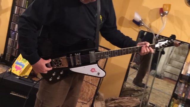Washburn Starfire PS смотреть онлайн
