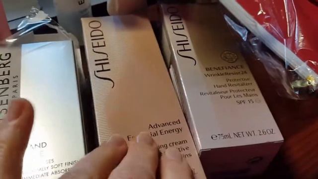 Крем для рук SHISEIDO, EISENBERG,БАРХАТНЫЕ РУЧКИ смотреть онлайн