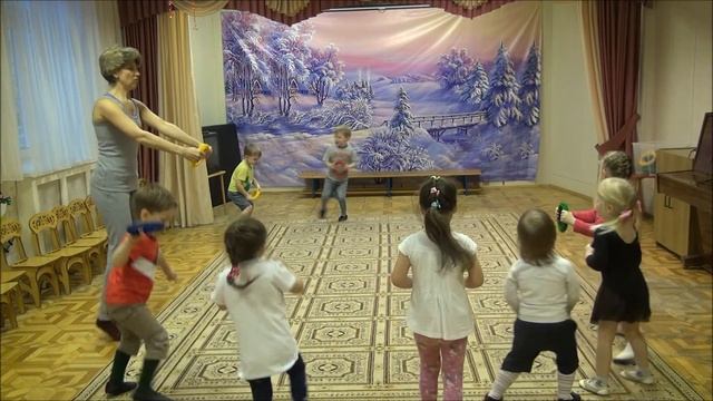 Интересные упражнения с колечком. Ритмика. смотреть онлайн