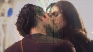 Елена и Деймон -О нем