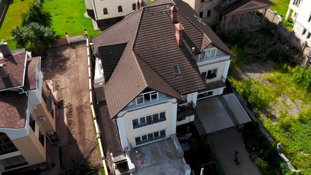 Таунхаус. 3-этажная квартира 299,2 кв.м. с участком - 1-я Закоторосльная наб., д. 26 смотреть онлайн