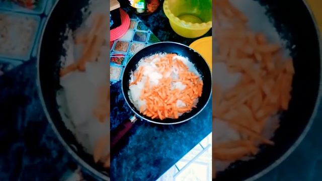 компот, гороховый суп готовка полным ходом ??