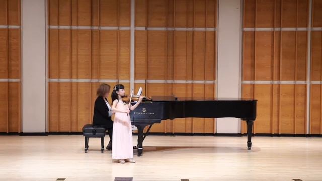 Audrey Ang (9) - G.F. Handel Sonata for Violin and Piano, No. 6 in E Major, Adagio and Allegro смотреть онлайн