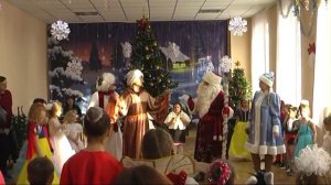 Новогодний утренник к году Змеи. Енакиево 2013 год.
