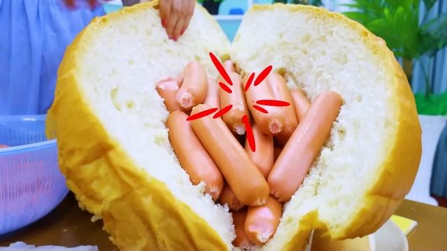 ME VS GRANDMA COOKING CHALLENGE | KITCHEN SECRET HACKS AND DIY IDEAS смотреть онлайн