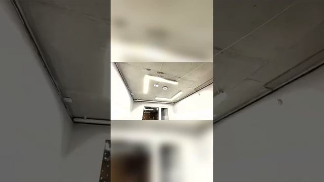 Световые линии в натяжном потолке современный потолок #дизайн #дизайнинтерьера #slotgacorhariini смотреть онлайн