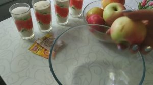 Простой яблочный пирог вместо шарлотки, никакой возни с тестом. Насыпной пирог: 4 стакана. Рецепт