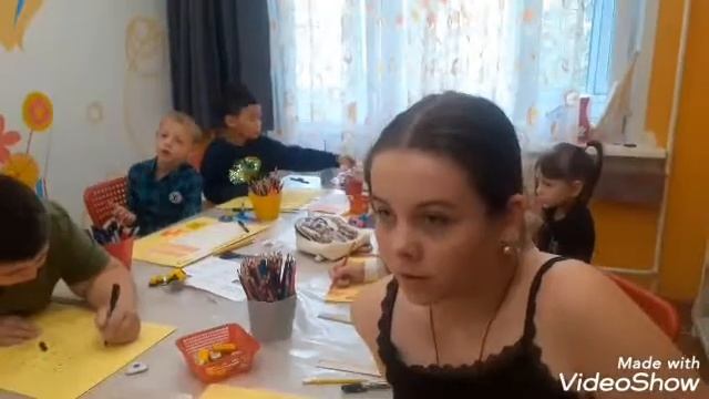 Продолжение. Художник Светлана Кравченко. серия 3 Ее юные художники из "Простого карандаша" смотреть онлайн
