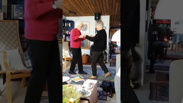 Seniordans смотреть онлайн