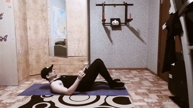 Отжимания на брусьях пресс на полу планка смотреть онлайн