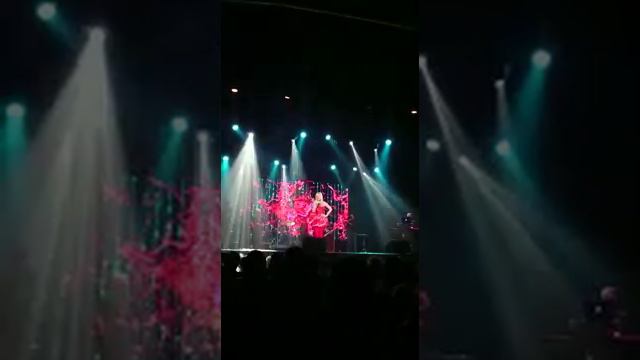 Валерия в Casino De Paris