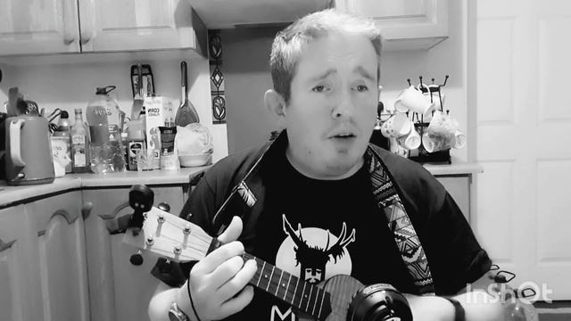 Let's Dance - David Bowie (ukulele cover) смотреть онлайн