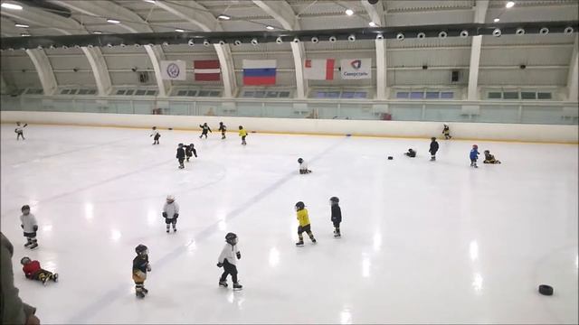 Первая тренировка по хоккею Северсталь 2012. смотреть онлайн