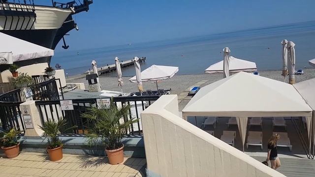 30 - ПЛЯЖ ГОСТИНИЦЫ ОРЕАНДА АБСОЛЮТНО ПУСТОЙ смотреть онлайн