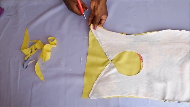 How to sew- DIY Toddler Bib/Apron/Feeder смотреть онлайн