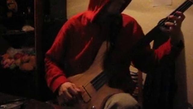 J.S.Bach - Cello Suite No. 1 in G Major BWV1007 (на басу) смотреть онлайн