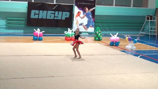 показательное Парижанка смотреть онлайн