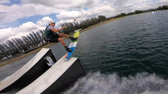 A DAY IN LIFE AT THAI WAKE PARK #vlog1 смотреть онлайн