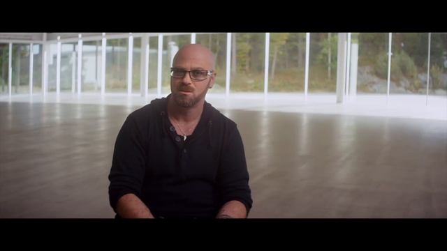 Volvo Cars вместе с Microsoft разрабатывает автомобильные технологии будущего смотреть онлайн