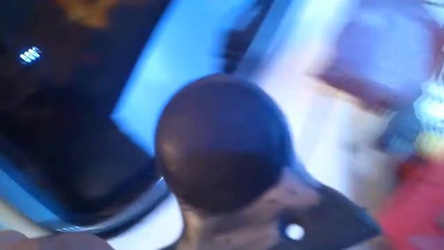 Твитер в угол смотреть онлайн