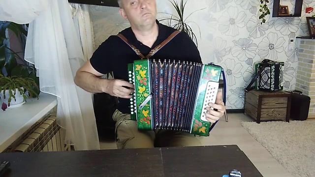 гармонь Кубань си мажер.