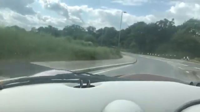 TVR Tuscan S mkII straight piped смотреть онлайн