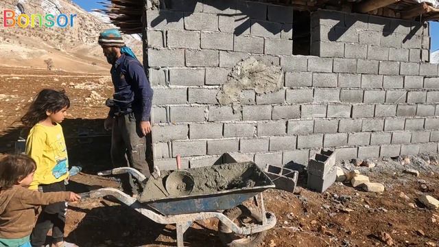 Nomadic Life Of Muhammad's Family Continues Construction