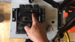 1.5 DCI Рено Кенго ремонт ЭБУ Renault Kengo ECU repair размеры. Df053 ошибка