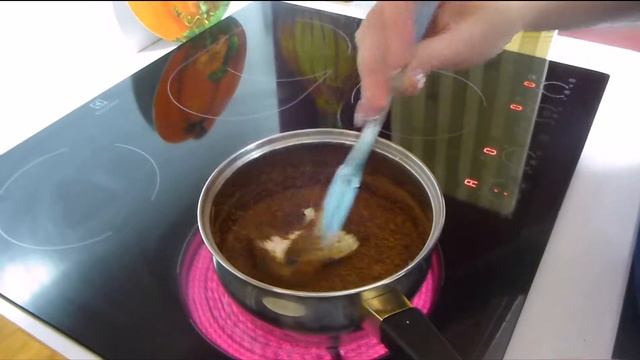 Делаем своими руками полезные конфеты из...... овсянки!!!!!!Candy chocolate!!!! Рецепт под видео! смотреть онлайн