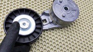 Ролик натяжителя газ 560 дв  в сборе Механизм  5601045010