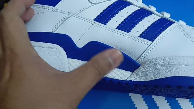ADIDAS ORIGINALS Forum Mid-White/Royal Blue, unboxing and quick review⚪🔵 смотреть онлайн
