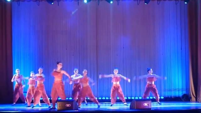 Танцевальный коллектив "Антре" смотреть онлайн