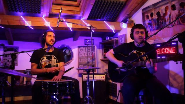 Stolen Dance - Milky Chance (cover by Quel Duo Li) смотреть онлайн