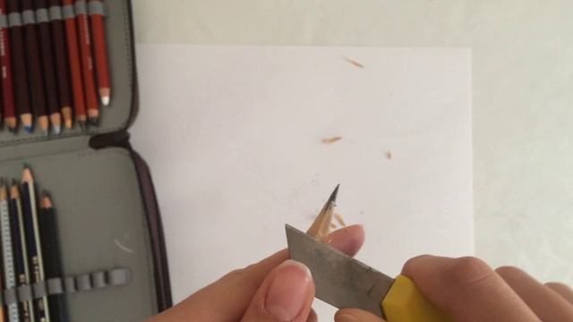 Как точить карандаш резаком и наждачкой смотреть онлайн