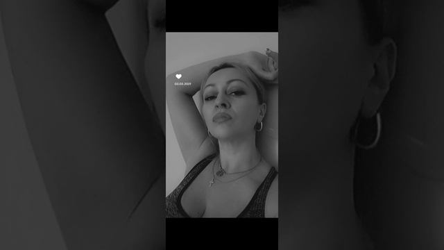 стихи собственного сочинения. Почему так часто в жизни происходит, мы любим тех, кому мы не нужны.. смотреть онлайн