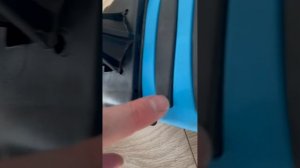 Как снять родительскую ручку с самоката "божья коровка"?