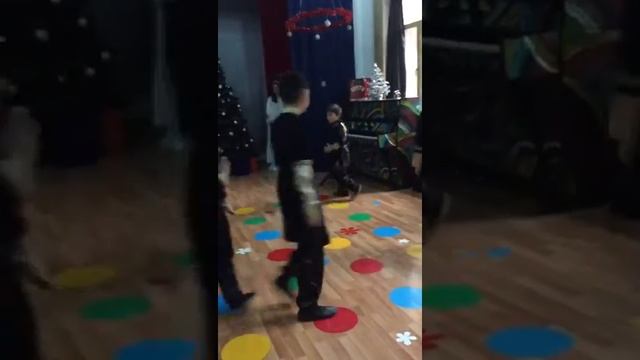 Национальные танцы смотреть онлайн