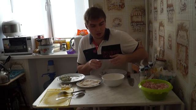 "Готовим кушать": Рецепт вкусных котлеток из куриного фарша (№7) смотреть онлайн