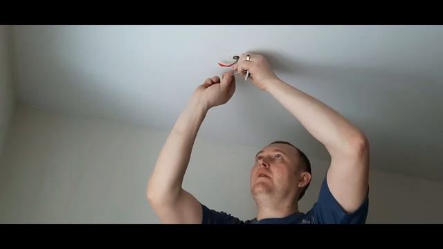 КАК УСТАНОВИТЬ НАКЛАДНОЙ LED СВЕТИЛЬНИК НА НАТЯЖНОЙ ПОТОЛОК смотреть онлайн